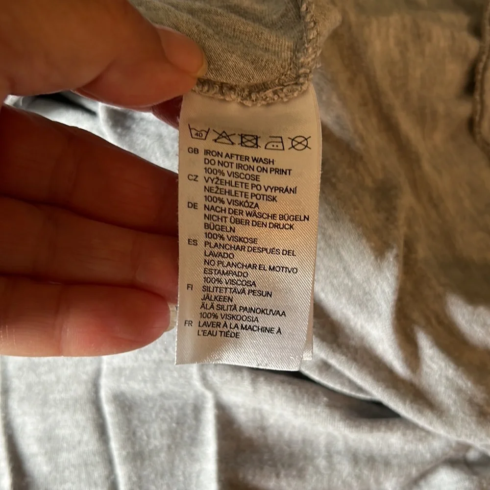 H&M 2/$25 sleepwear size medium - Picture 8 of 8